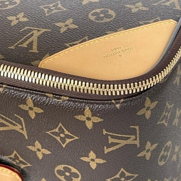 Louis Vuitton Pegase 65 Luggage Suitcase - Picture 3 of 16